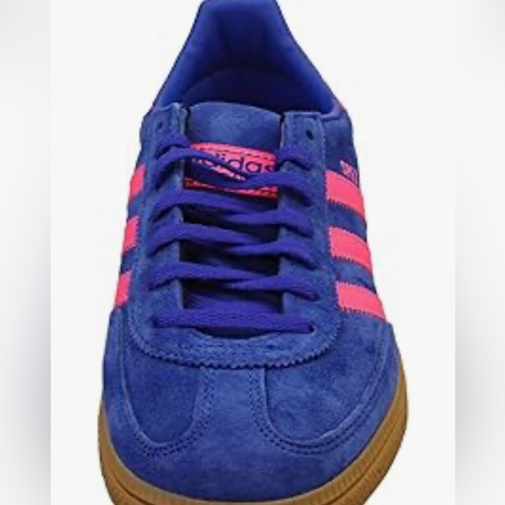 New Adidas Handball Spezial sneaker in the "Lucid Blue/Lucid Pink/Gum" sz 6